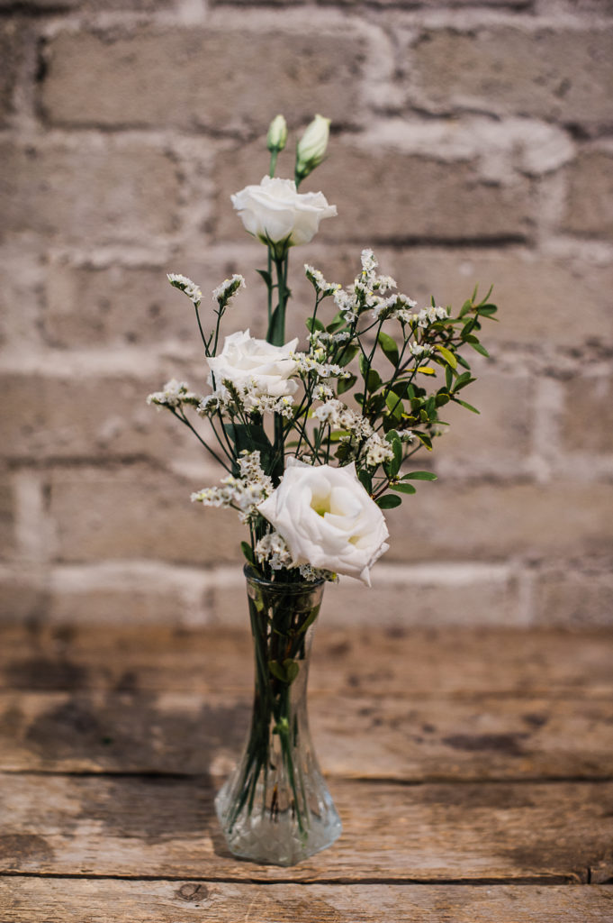Tracy Connery Photography - Inspire Floral Boutique - Babys Breath Alternatives - lissianthus limonium boxwood